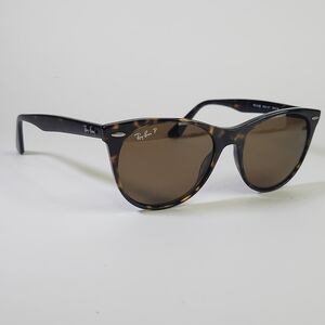 Ray-Ban Wayfarer II Polarized RB2185 Tortoise Shell Sunglasses For Women